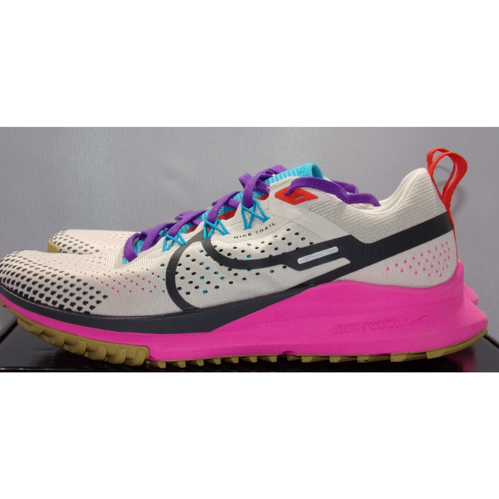 Nike Women's Pegasus Trail 4 'Light Orewood' FD0876-100 Running Women's Size 8 - Picture 6 of 8